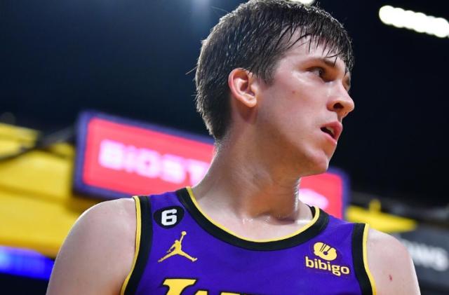 官方网站-多支球队有意争夺里夫斯 湖人不愿重蹈卡鲁索覆辙